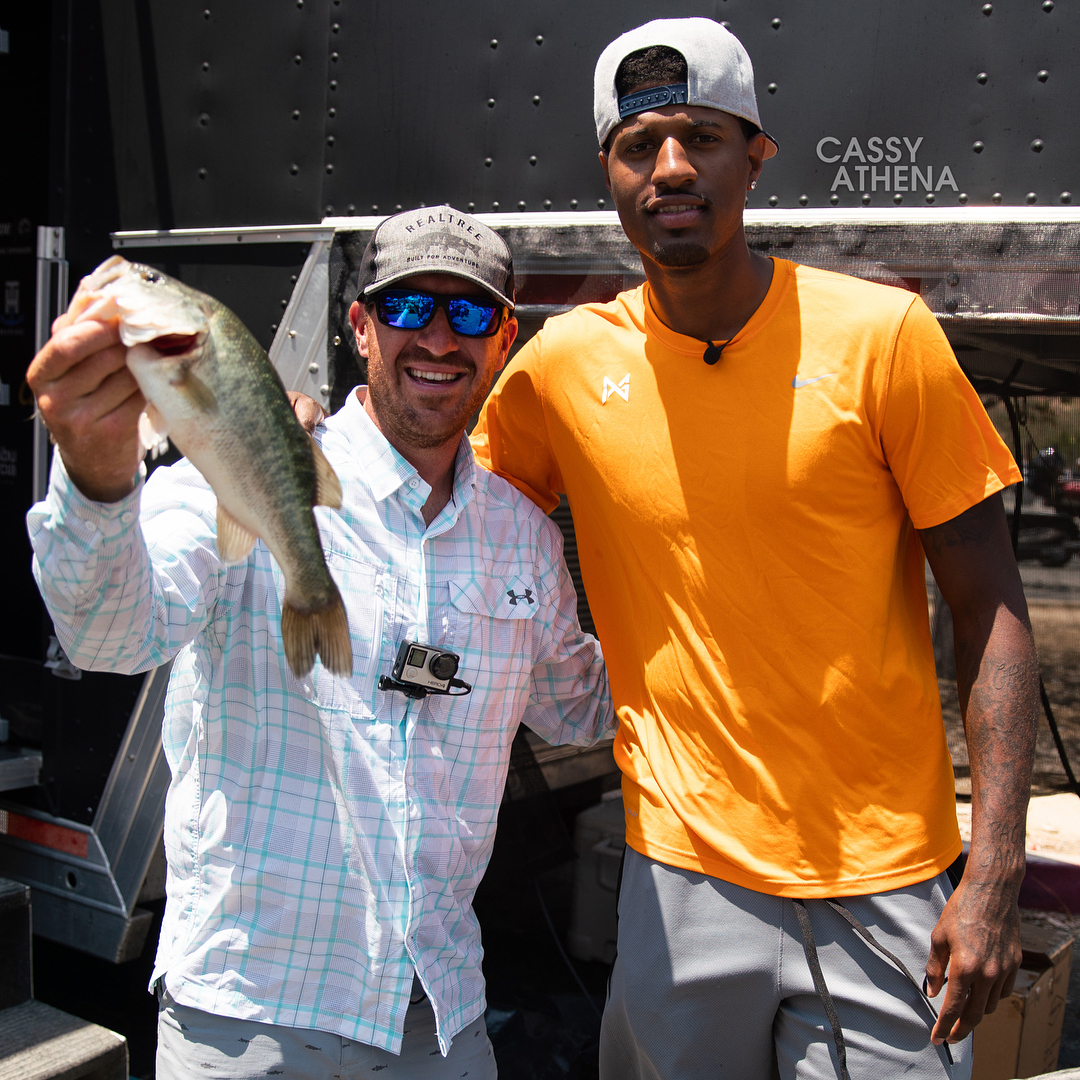 1平4负，拜仁近5次欧冠对阵卫冕冠军未尝胜绩（欧冠近5战卫冕冠军，拜仁1平4负仍无胜）