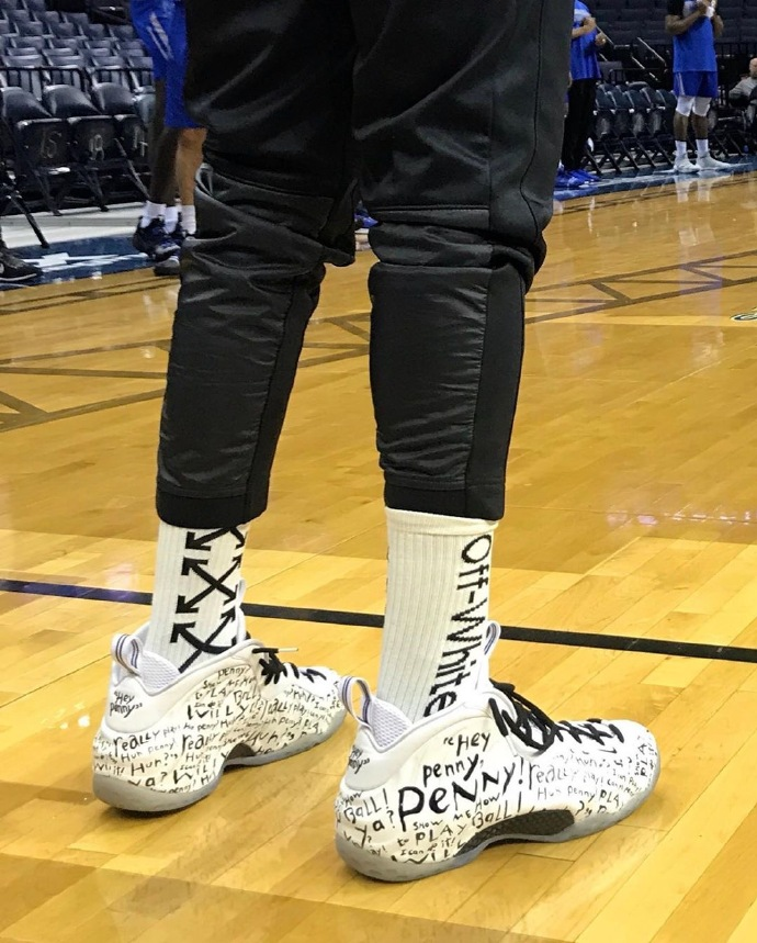 卡卡：对世界杯最美好的回忆是触碰奖杯；很期待新的赛制（卡卡：世界杯最难忘的瞬间是触碰大力神杯，期待新赛制）