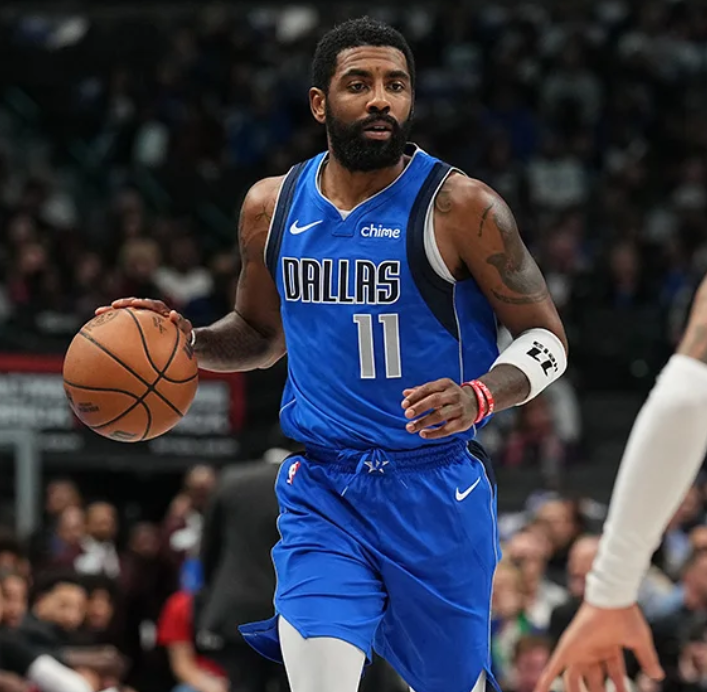 英超-水晶宫1-2曼联：你不看好他时，他雄起｜前瞻（英超前瞻：水晶宫1-2曼联，当你不看好他时，他更能站出来）