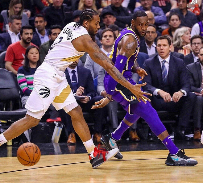 塞斯·库里：首秀就打卫冕冠军确实很艰难，我们还在摸索（塞斯·库里：首战遇上卫冕冠军确实不易，我们还在磨合）